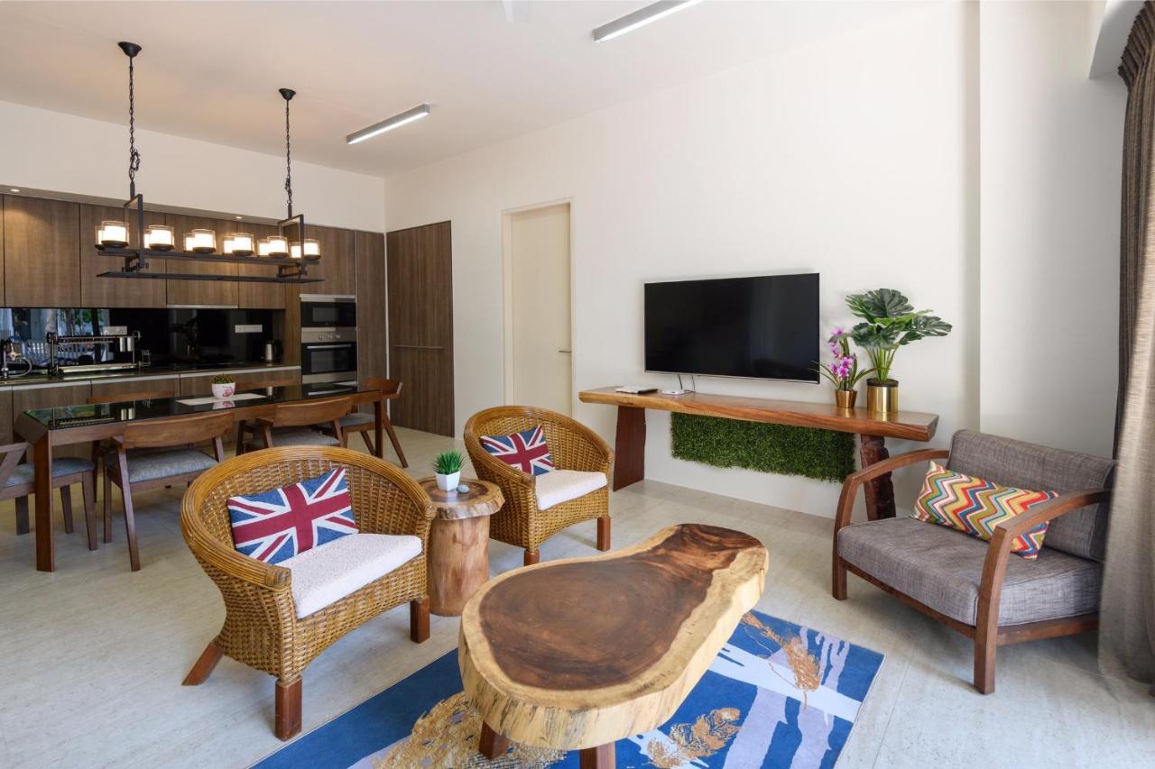By The Sea Beach Front Apartment Batu Feringgi Exteriör bild