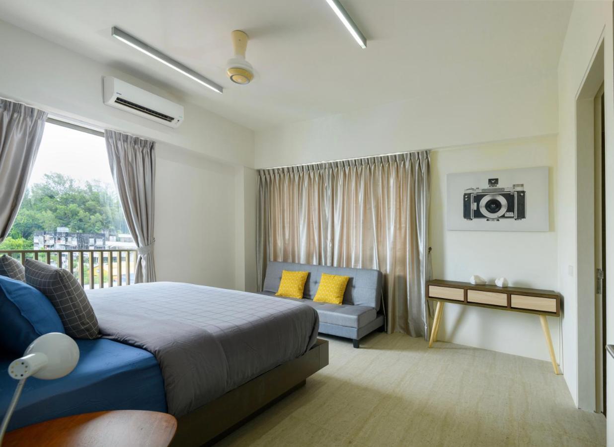 By The Sea Beach Front Apartment Batu Feringgi Exteriör bild