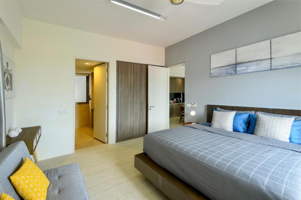 By The Sea Beach Front Apartment Batu Feringgi Exteriör bild