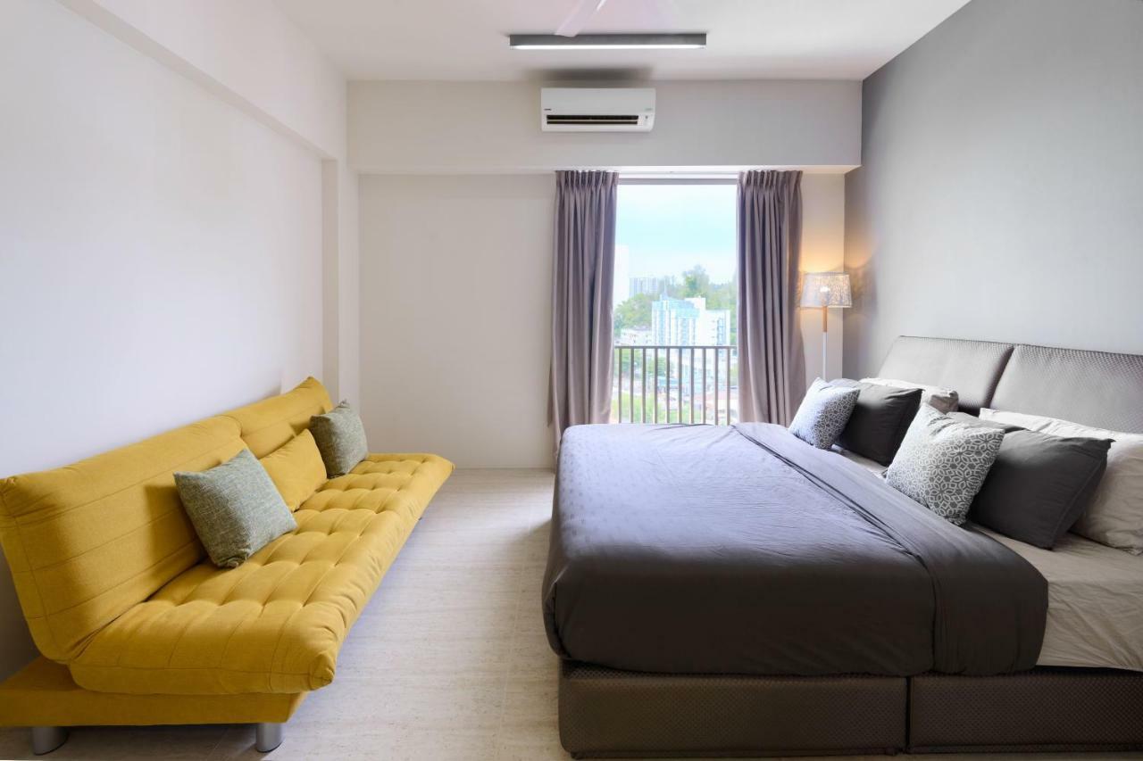 By The Sea Beach Front Apartment Batu Feringgi Exteriör bild